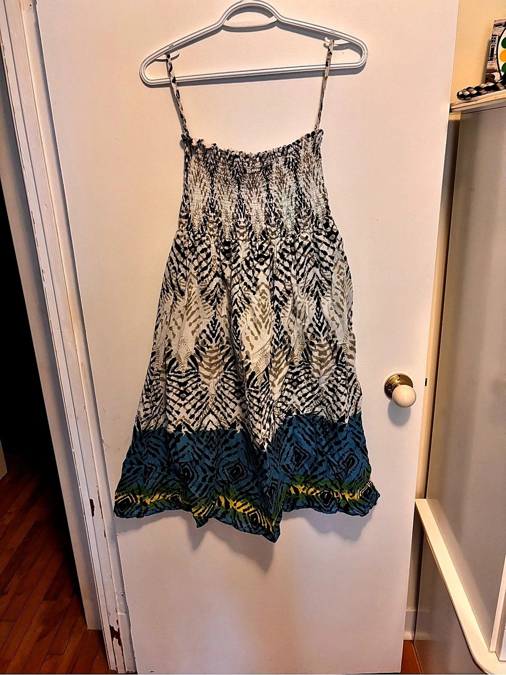 Club z collection Geometric Mini Dress in White & Blue Size XL